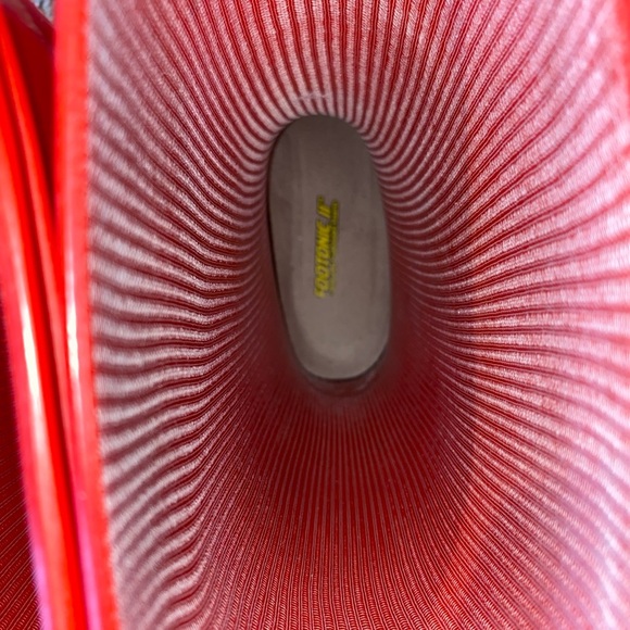 Lacrosse Red Rubber Rain Boots Size 5 - Picture 5 of 7